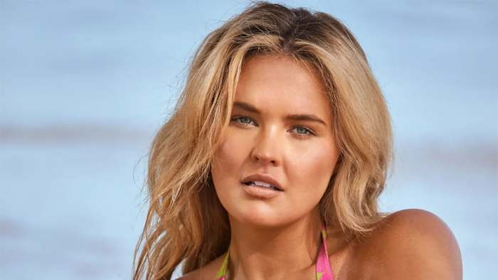 Georgina Burke was photographed by Ben Watts in Puerto Rico. 